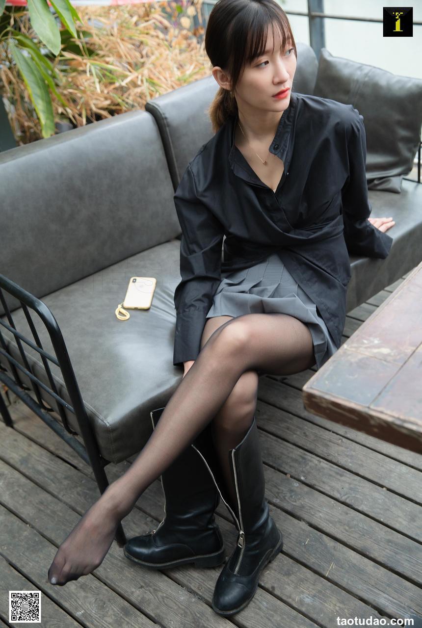 [IESS异思趣向]2019.12.29 丝享家649：秋的长靴与黑丝 [94P]