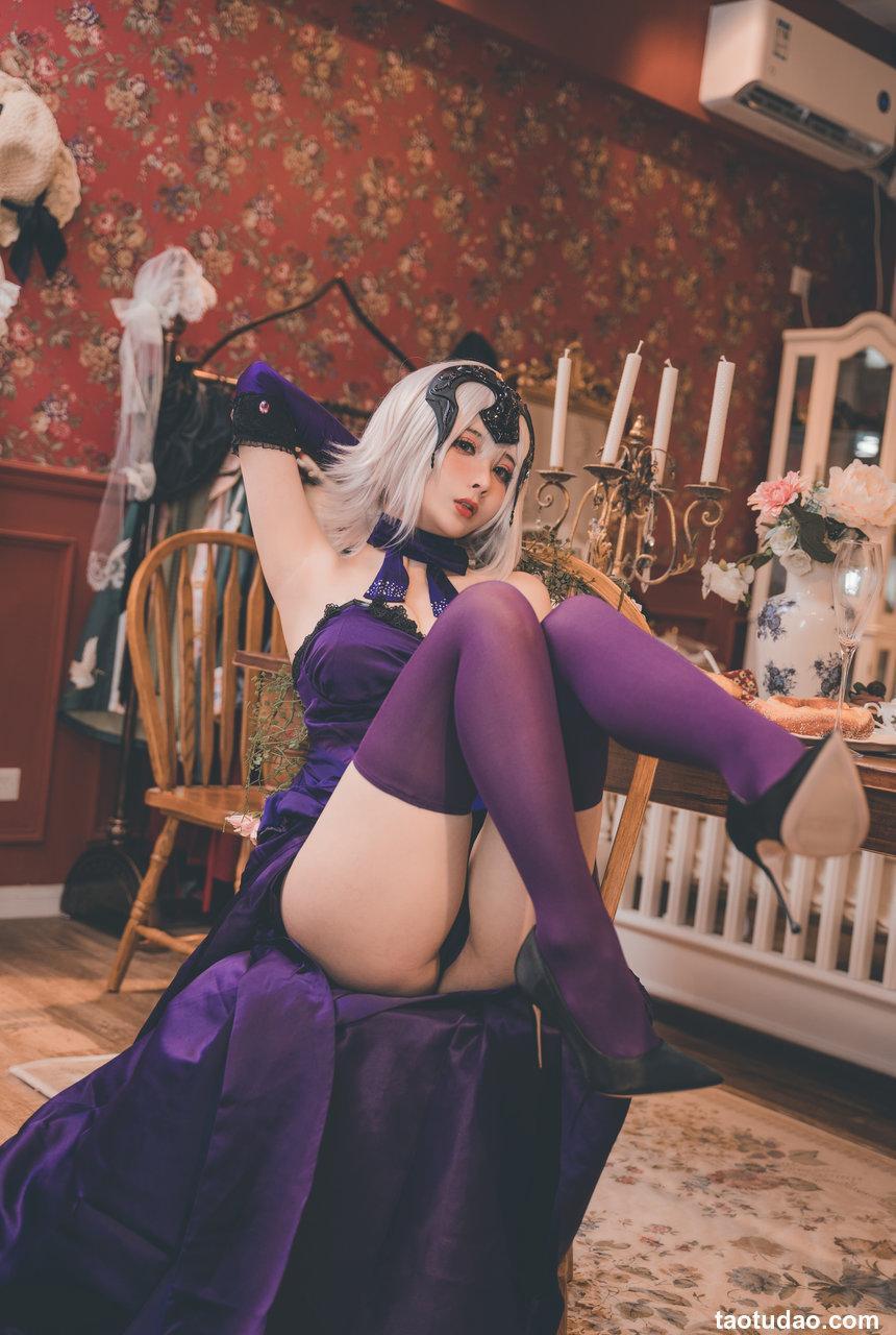 rioko凉凉子 - 醉贞[29P+7V／690MB]