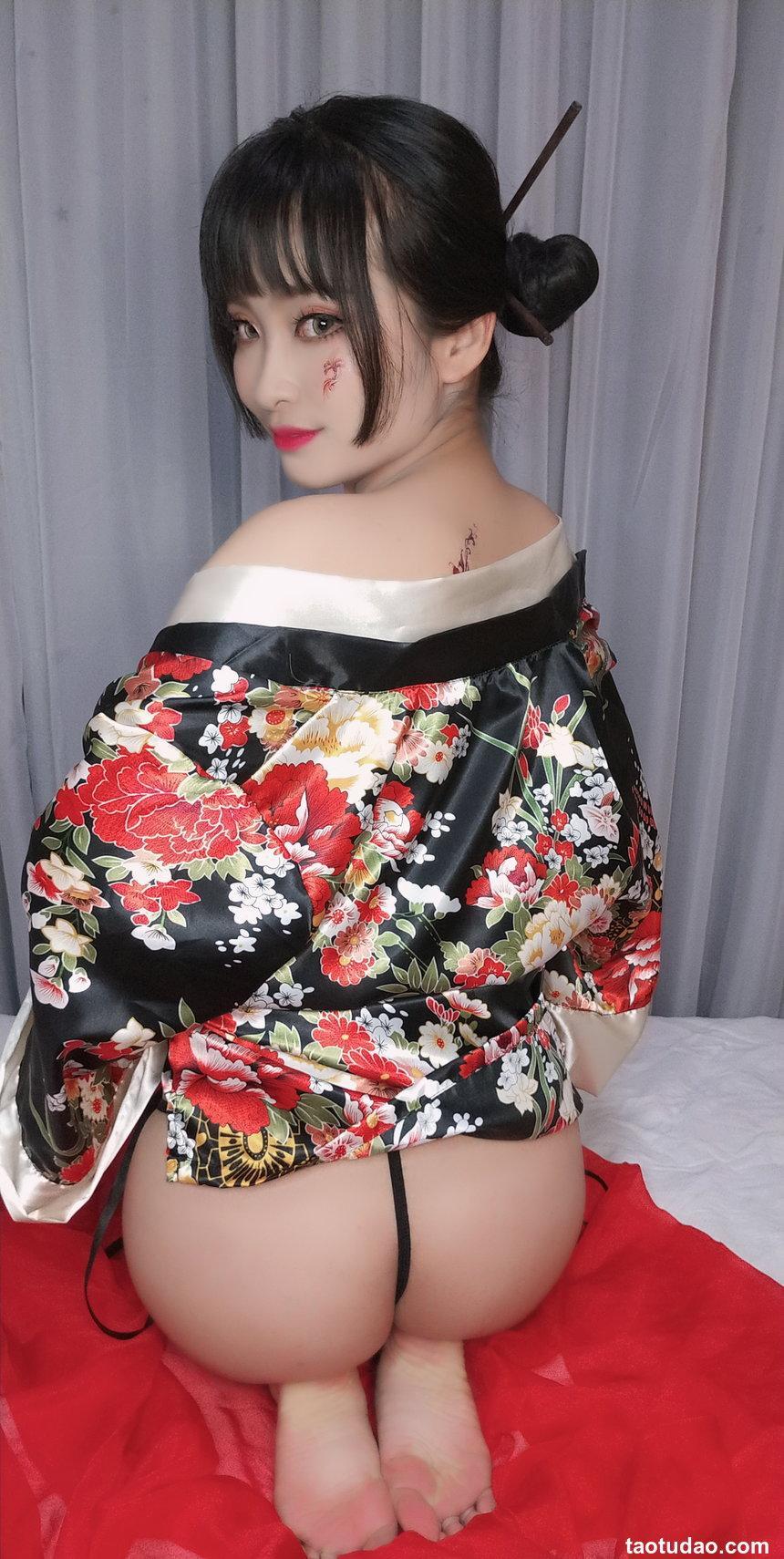 洛璃LoLiSAMA NO.003 – 歌舞伎[92P+10V／393MB]