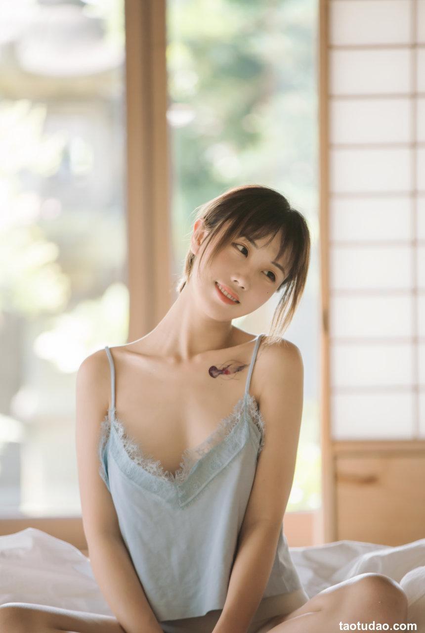 念雪ww - 夏天日记 [27P-231MB]