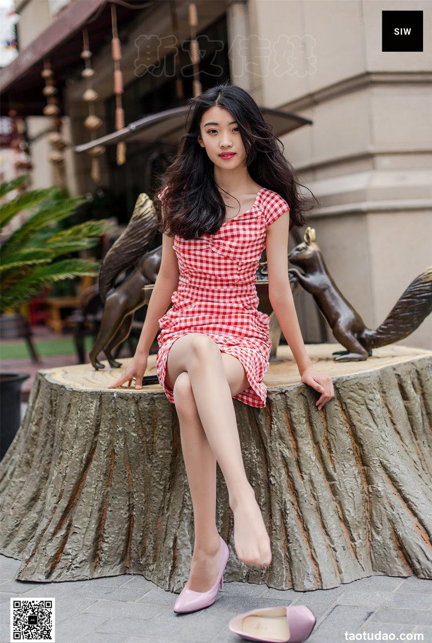 SIW斯文传媒 003 气质红白格V领时尚包臀裙 - 蓉儿 [65P-163M]