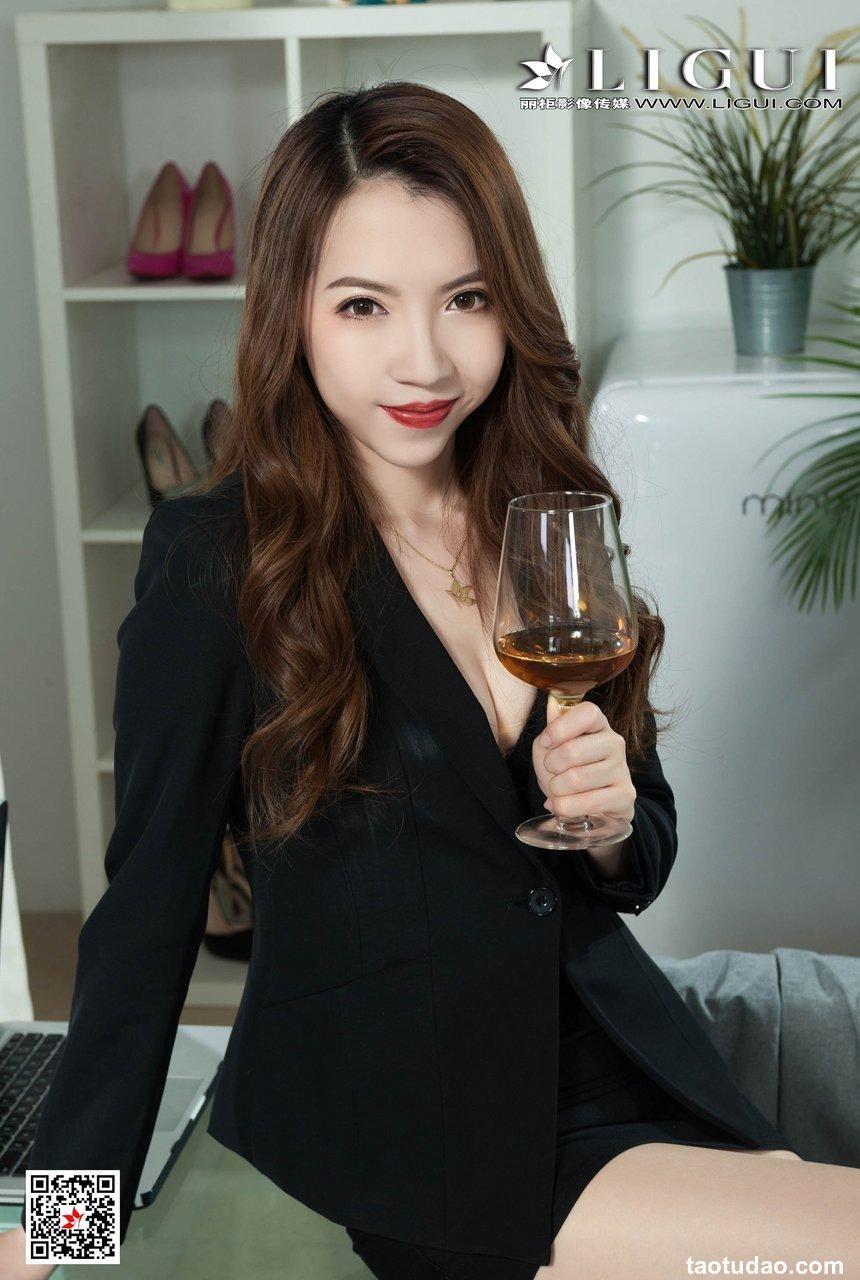 [Ligui丽柜]2019.06.25 网络丽人  Model 高熊 [60+1P47M]