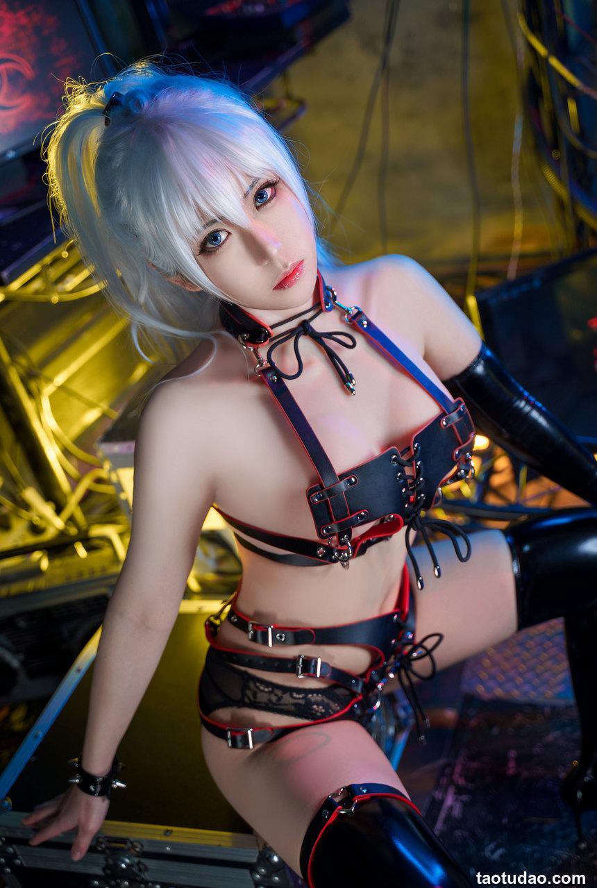 虎森森 - NO.11 皮革女王 [25P-238MB]