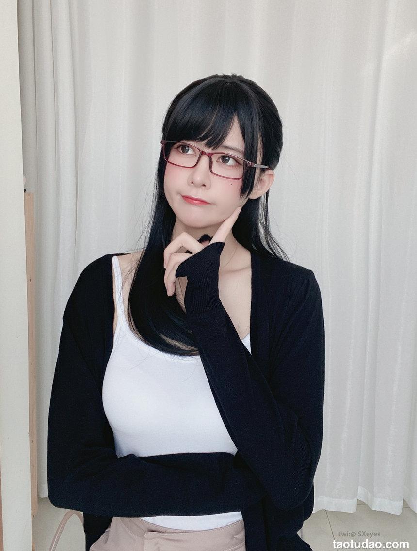 眼酱大魔王 NO.050 – 爱喝可乐的OL[30P／147MB]