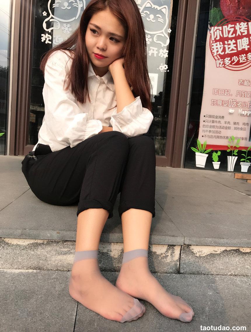 学妹校园寝室短丝系列028期 马欢[190P／365MB]