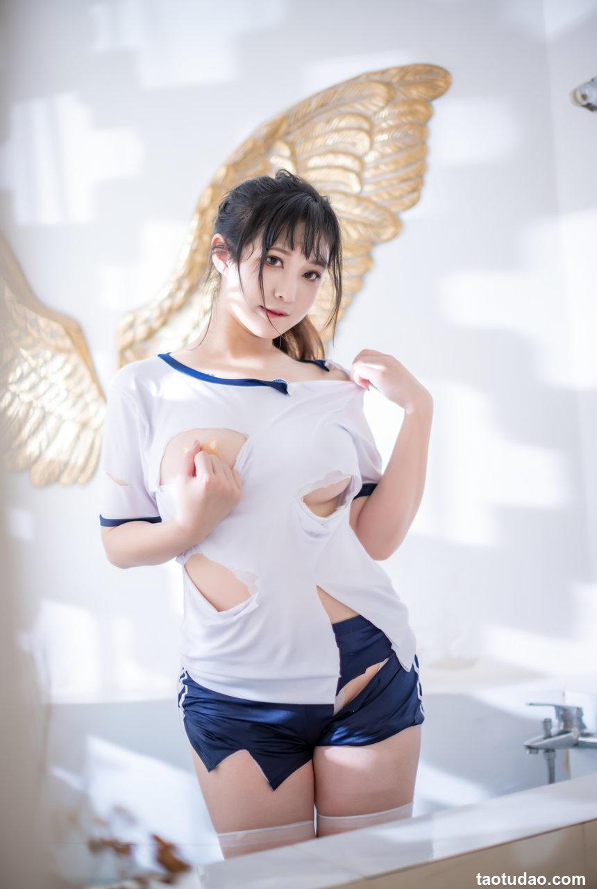 奇行家狗崽 - NO.01 浴场的体操服 [66P-825MB]