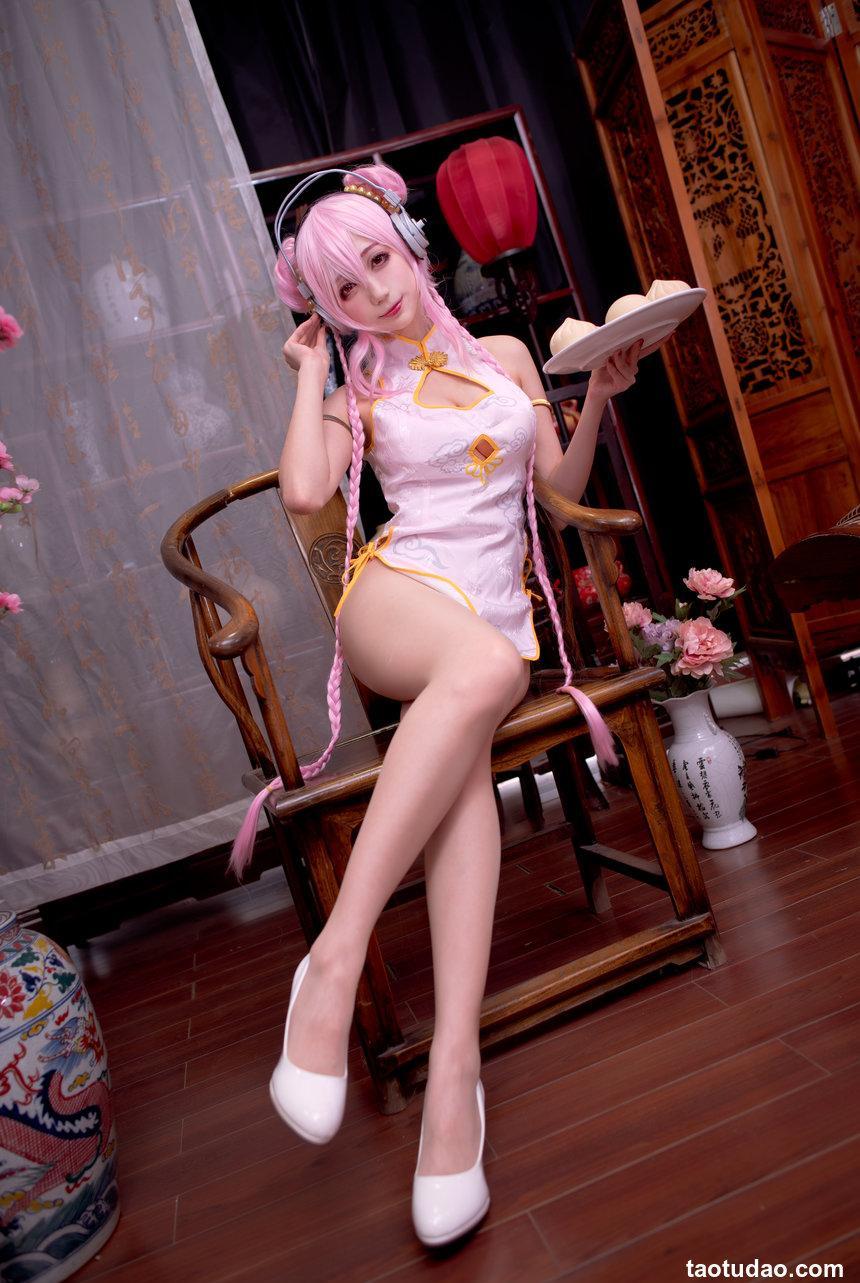 周叽是可爱兔兔 NO.022 - 旗袍索尼子[14P／176MB]