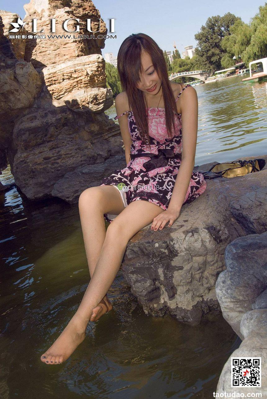 [Ligui丽柜] 2018.04.18 网络丽人 Model 璐璐[55+1P/86M]