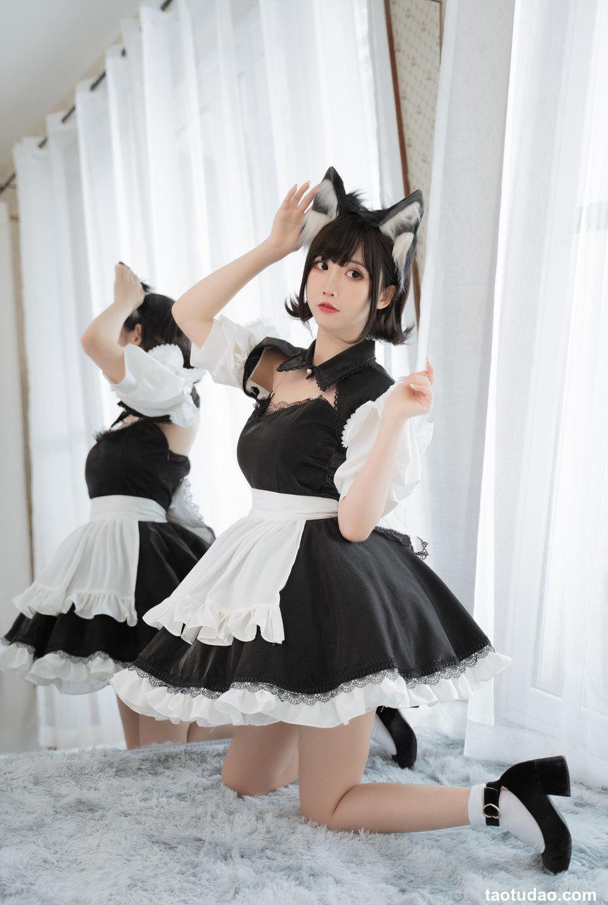 面饼仙儿 - 开胸女仆 [17P-115MB]