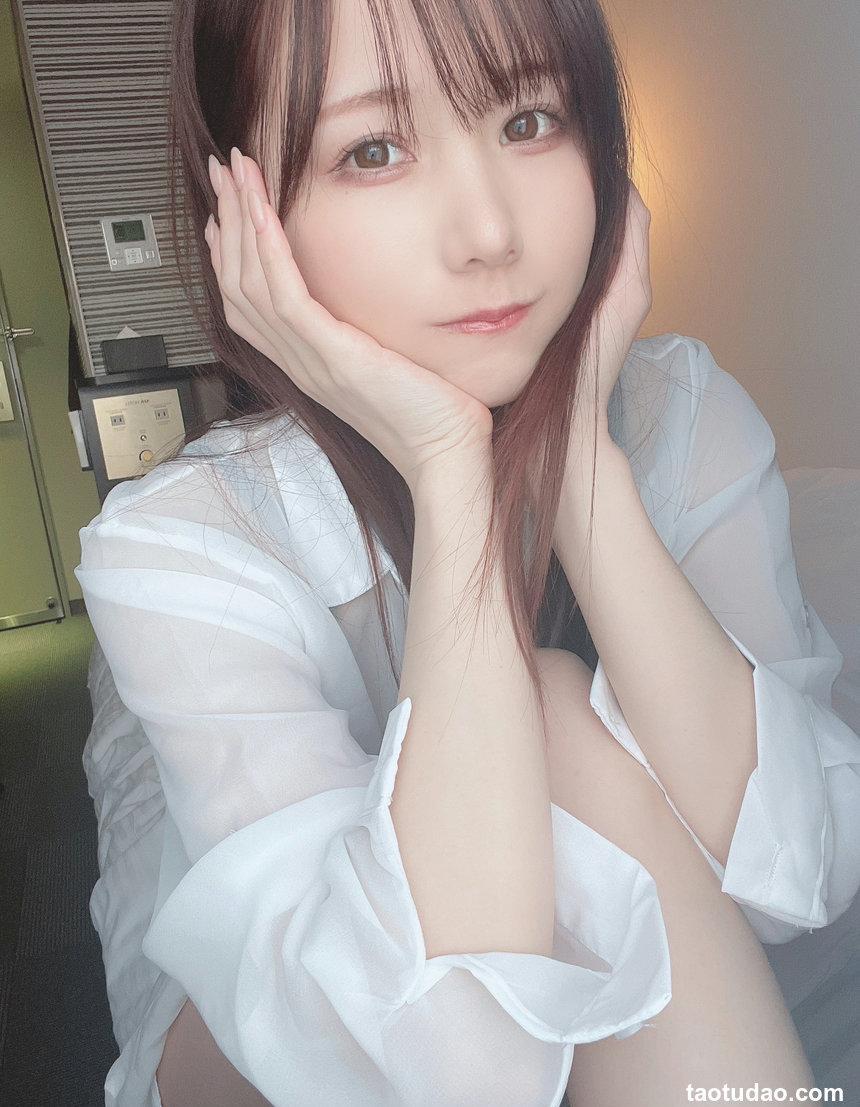 [Fantia] 肯肯 2021-01 [138P+1V-2.14G]