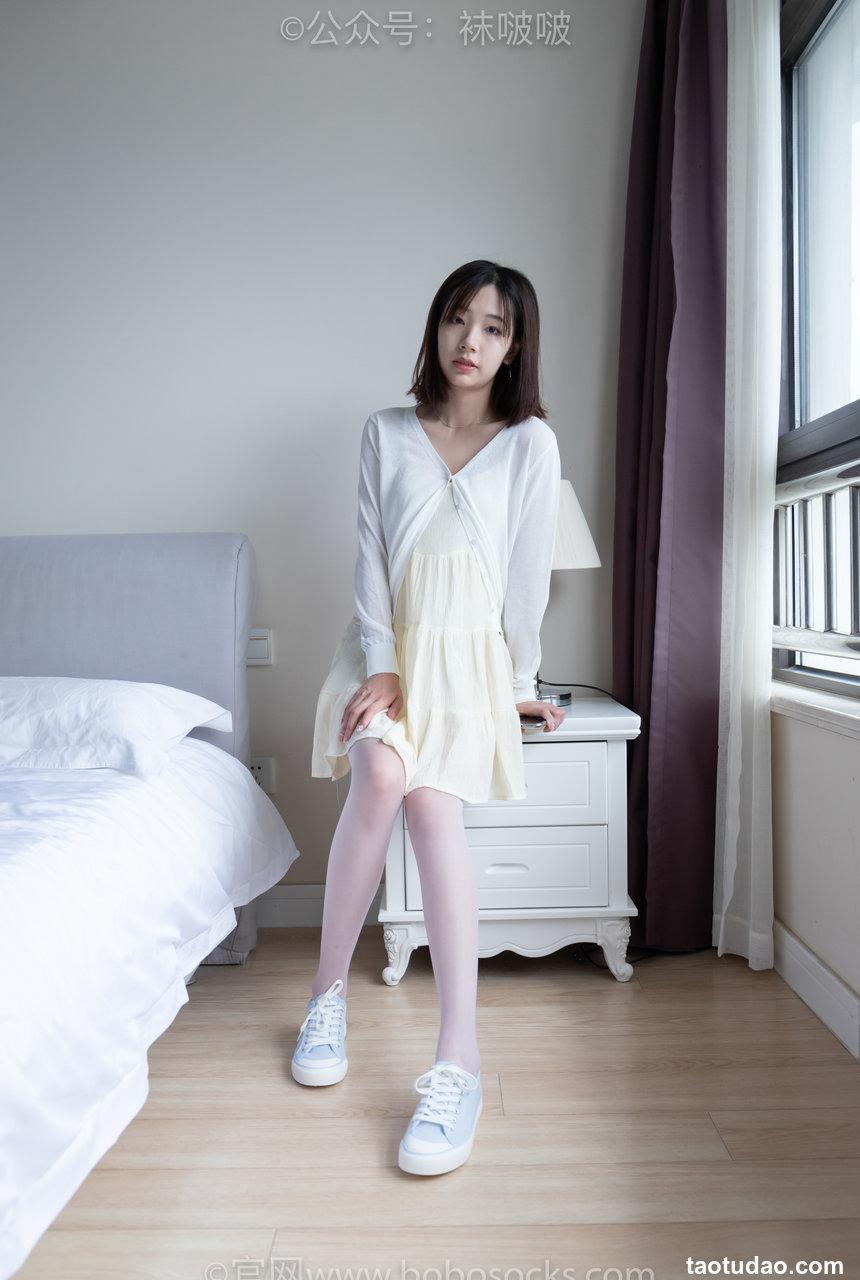 [BoBoSocks袜啵啵]NO.005 小甜豆-帆布鞋、薄白丝[133P+1V／3.12GB]