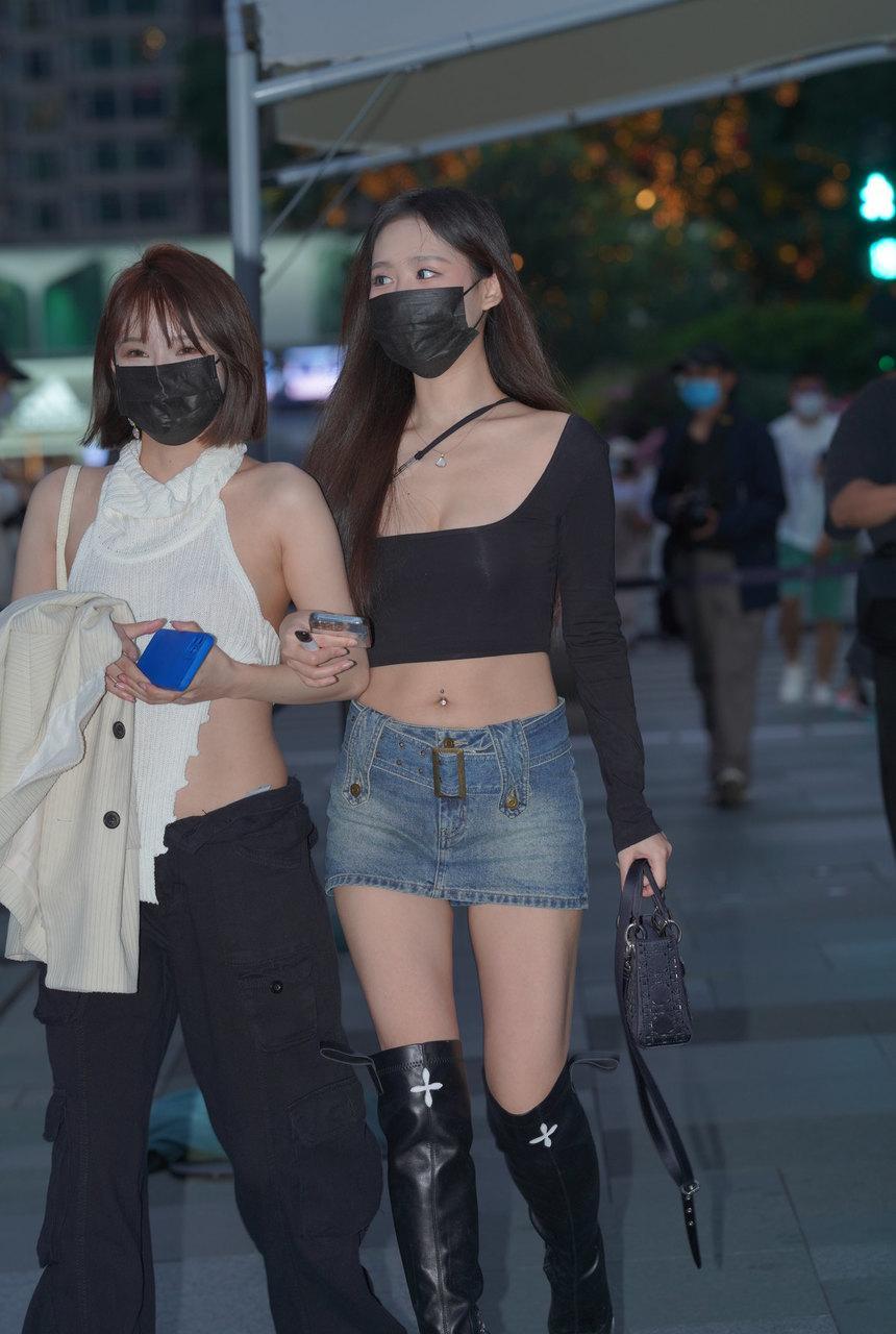 都市丽人极品超短裙小姐姐【201P-2.91G】