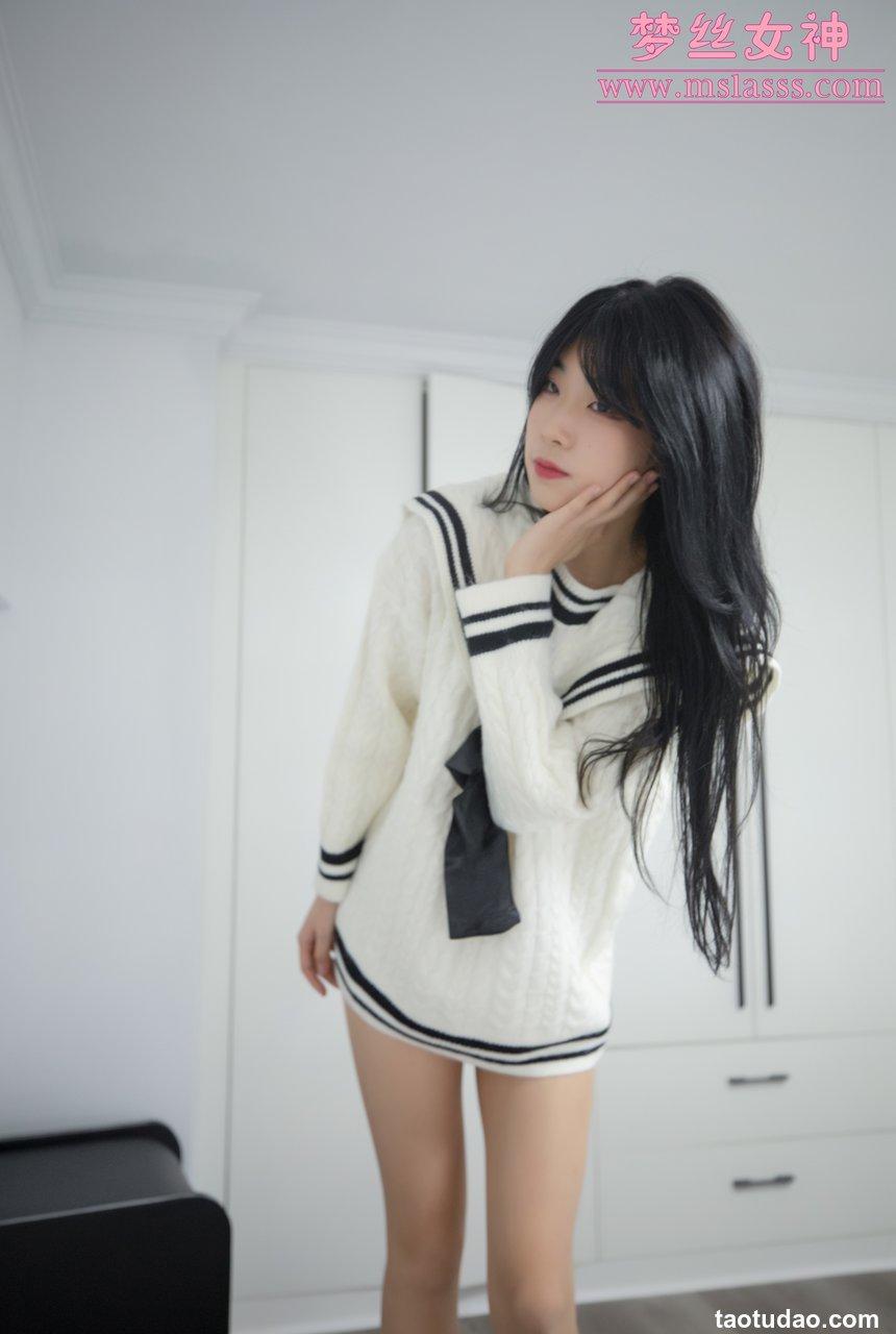 [MSLASS梦丝女神] 2021.11.17 《韩飞儿 白衣大长腿》 [30+1P-157M]