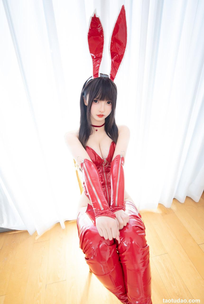 神楽坂真冬 - NO.137 红兔迎春 [75P+2V-193MB]