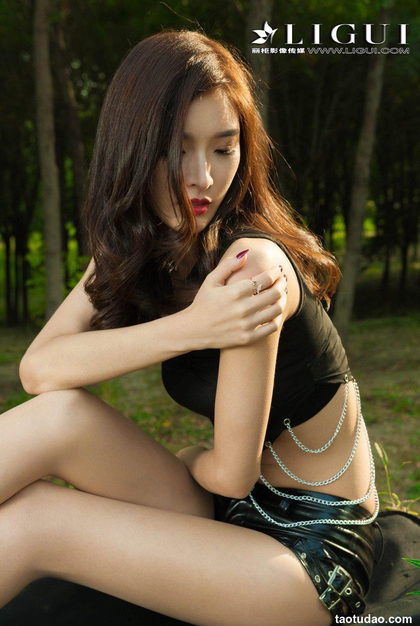 [Ligui丽柜] 2018.10.28 Model 雪糕 [69+1P/59.9M]