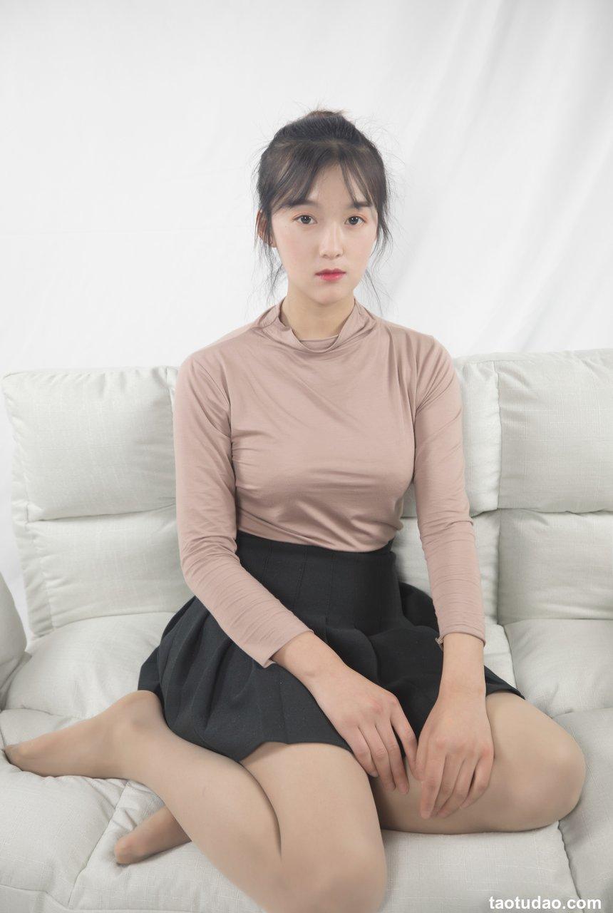 [MSLASS梦丝女神] 2019.12.12 NO.077 《陈玲 端正的小姐（身材超不错）》[60+1P308M]