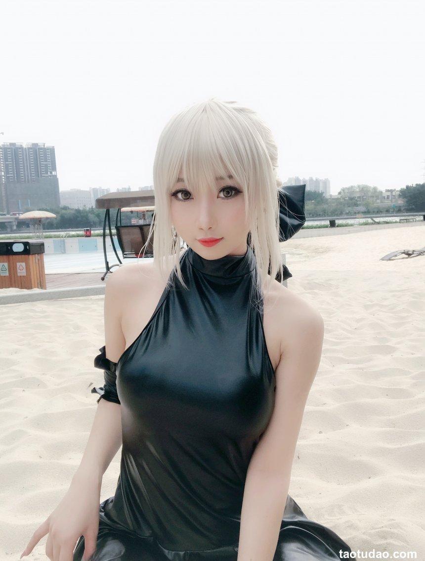 鬼畜瑶在不在 – 自拍写真[28P／52MB]