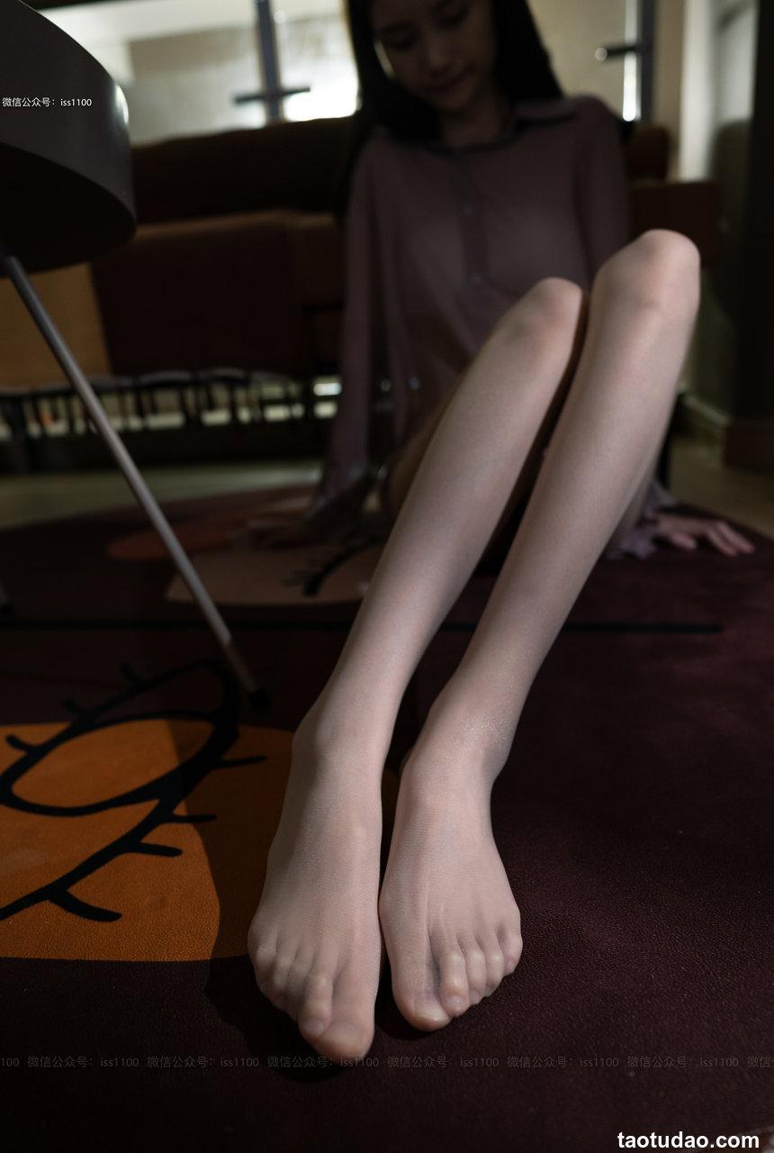 ISS公众号系列 – 酸酸 粉衬衫 套图+视频