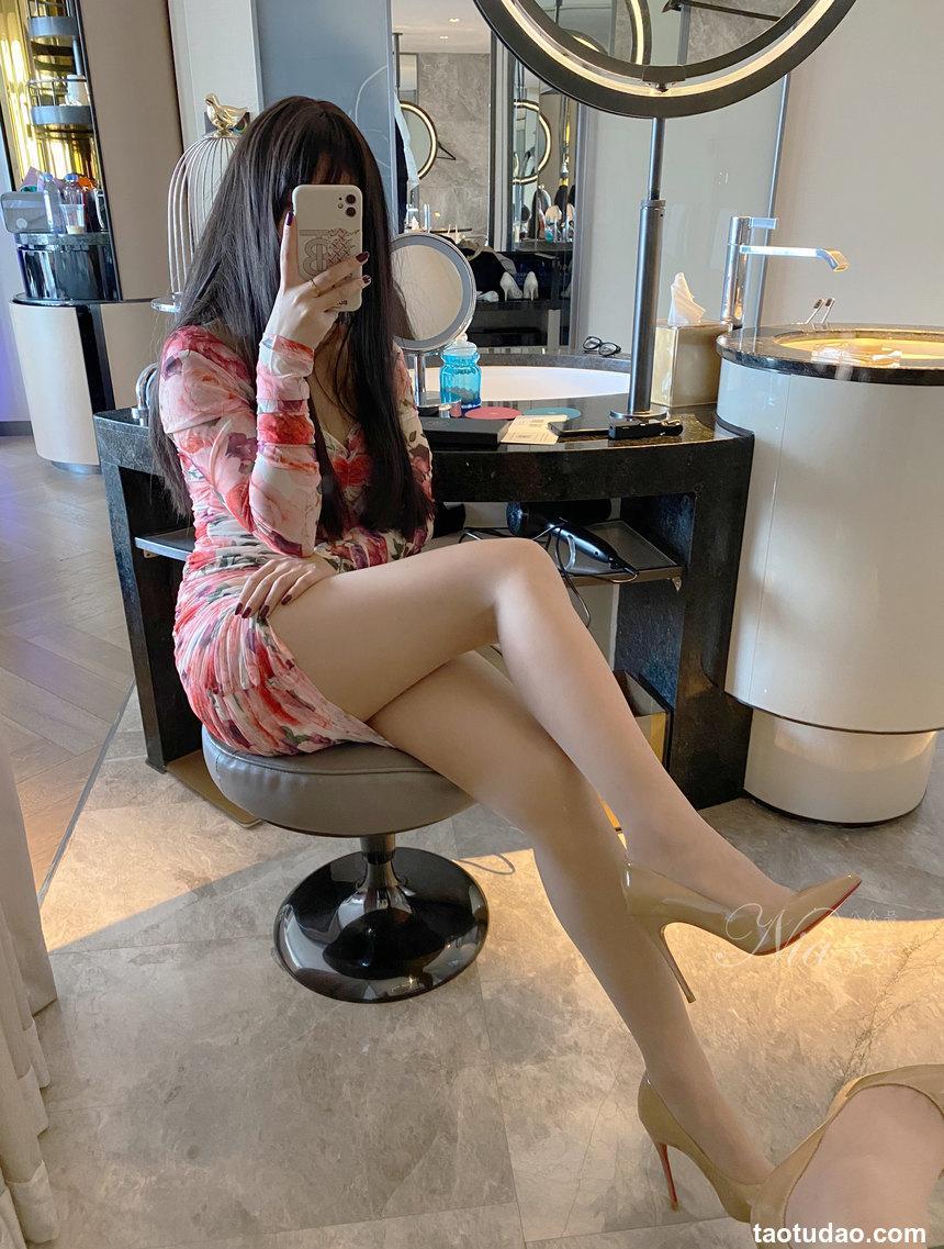 安乔乔 NO.030 温柔少妇风 [90P1V+925M]