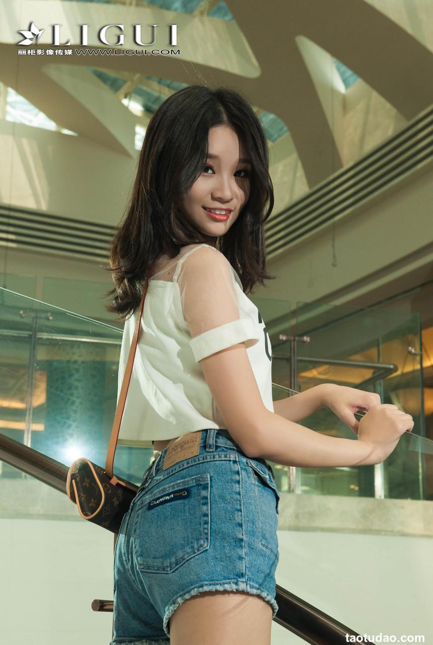 [Ligui丽柜] 2018.08.29 网络丽人 Model 点点 [29+1P]