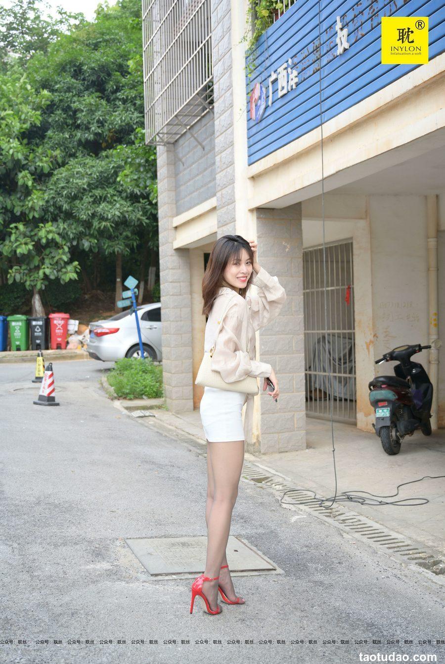 [IESS异思趣向]007 耽丝 第N种幻想之《一个人下班》⑦ 丘主管[79P／239MB]