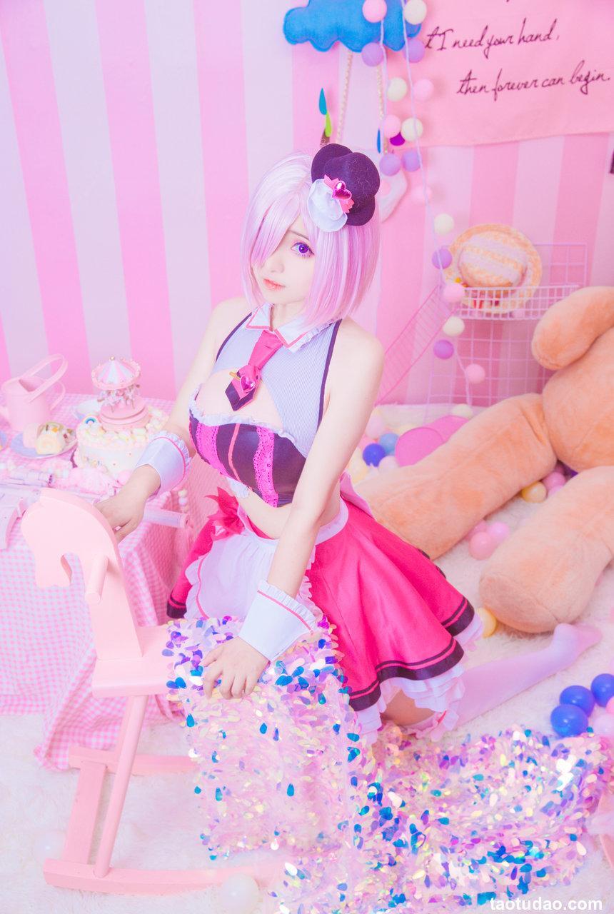 斯文文文文 – NO.76 FGO玛修 情人节巧克力 [11P-100MB]