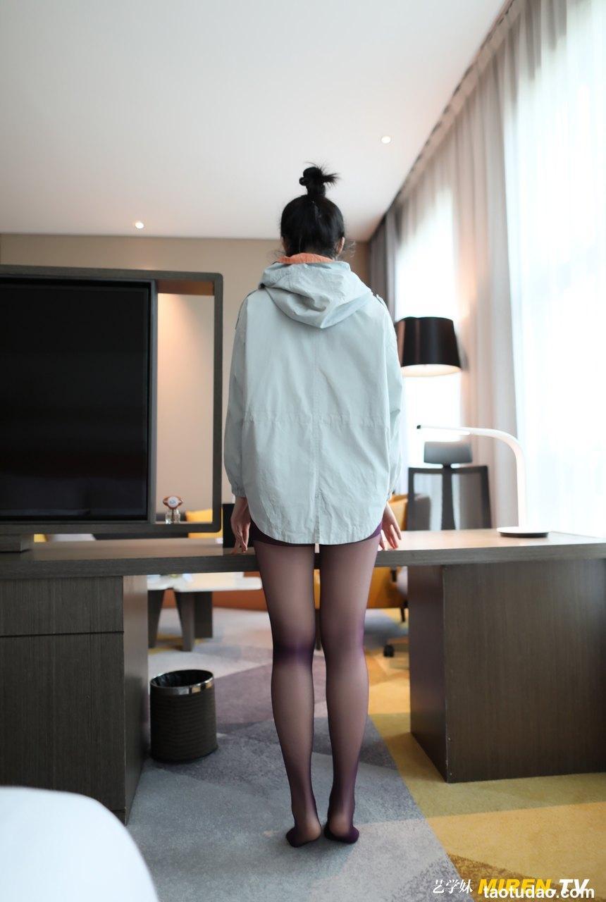 [ROSI艺学妹]2020.11.26 NO.198[90+1P／72MB]