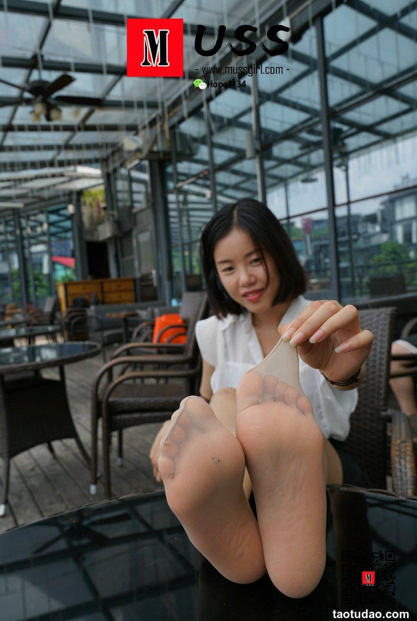 [MussGirl慕丝女郎]NO.042 大学会计专业的女老师[87P／257MB]