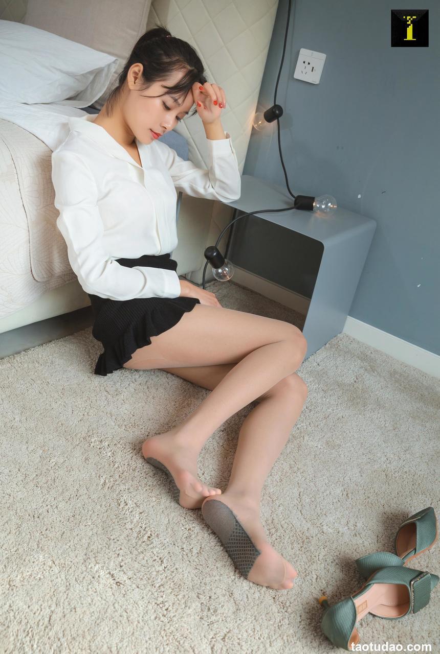 [IESS异思趣向]2019.12.09 丝享家640：小小 – 新型脚底一片云