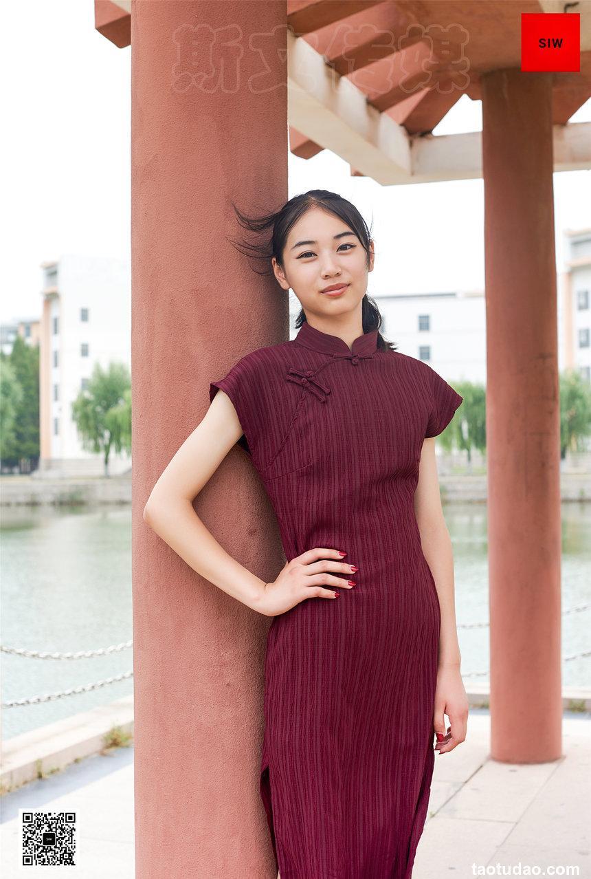 SIW斯文传媒 010 复古中式紫色条纹棉质旗袍 - 丽莉 [65P-164M]