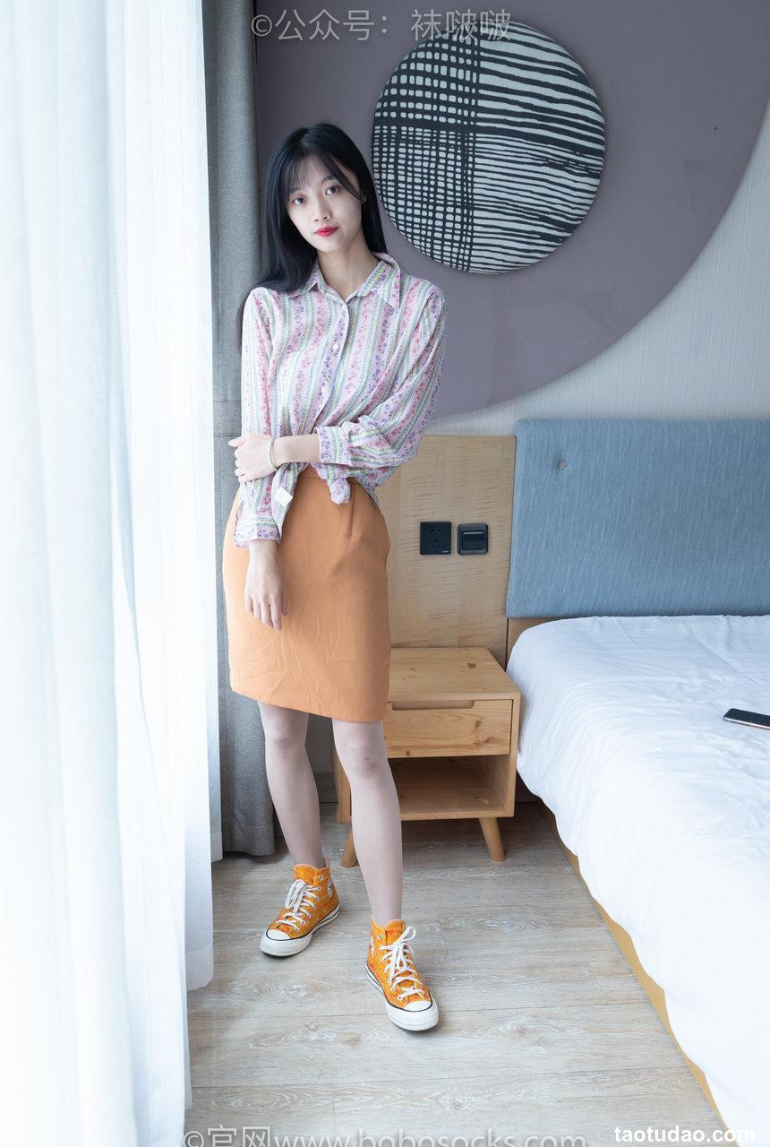 [BoBoSocks袜啵啵]NO.008 涵涵-帆布鞋、白色短棉袜、肉丝[139P+1V／3.94GB]