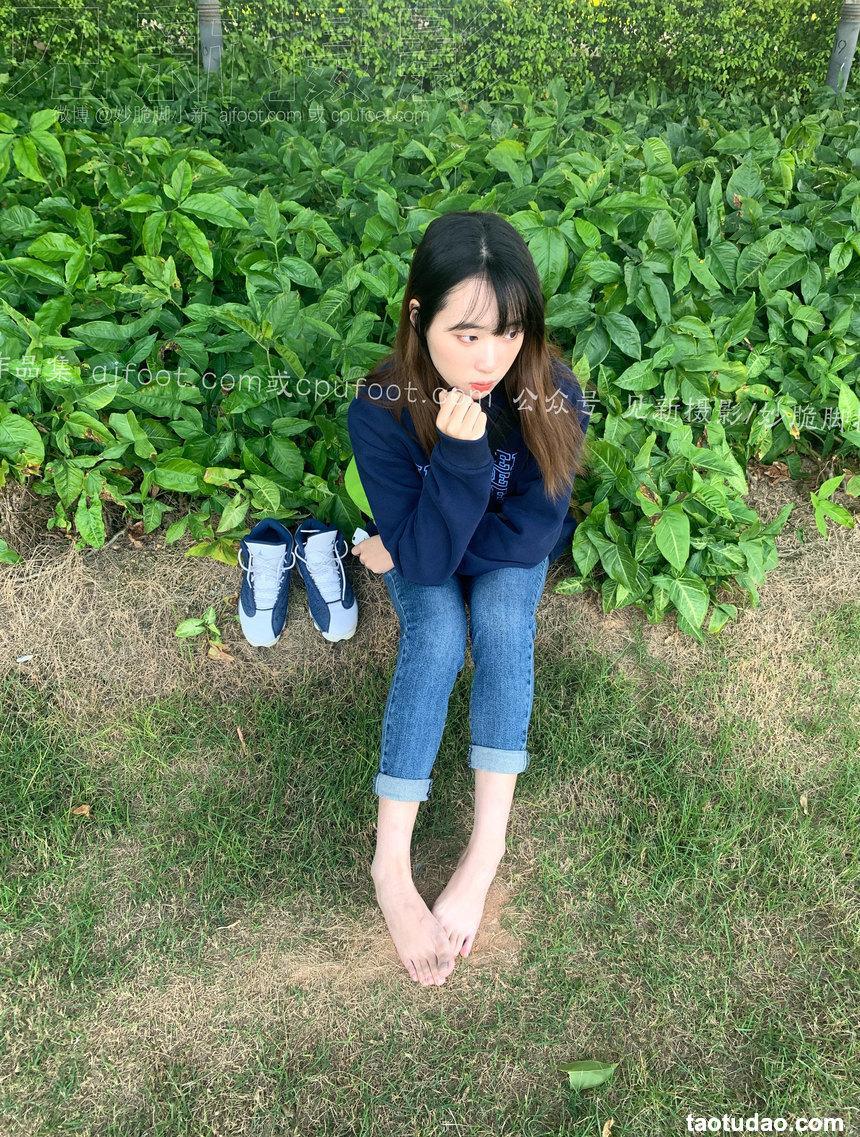 [见新摄影] NO.031 自信、阳光、明媚，快看她在发光！ [280P+2V-2.48G]