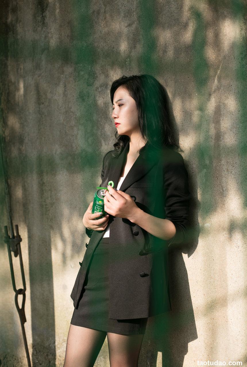 奈丝写真 NO.061 西装&短裙&黑丝–小啊刀 [48P+519M]