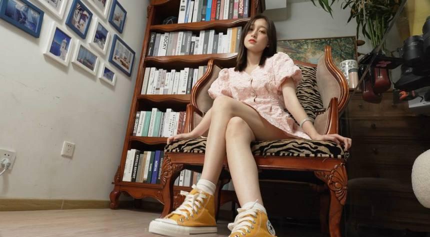 [A&F]丝足视频 039-小美女baby展示棉袜裸足 [1V-6.27G]