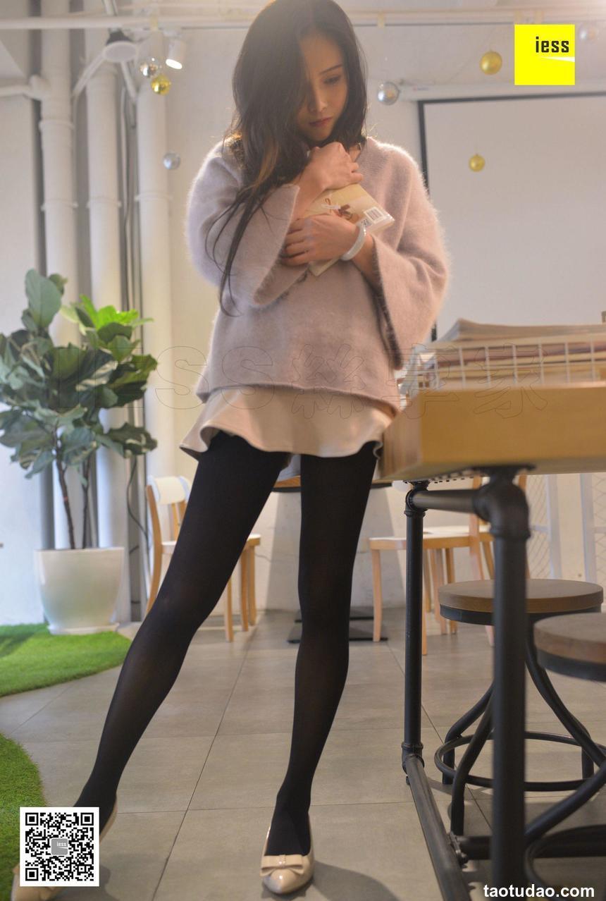 [IESS异思趣向] 2018.03.22 丝享家195《50D黑丝平底鞋》小羽 [99+1P]