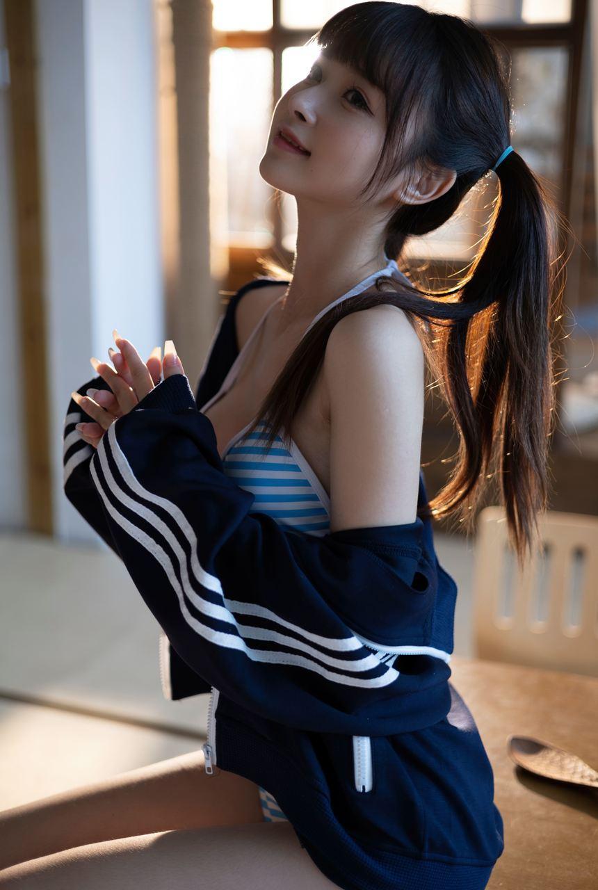 河豚抚子 - NO.01 夏日比基尼 蜜桃臀 [28P-43MB]