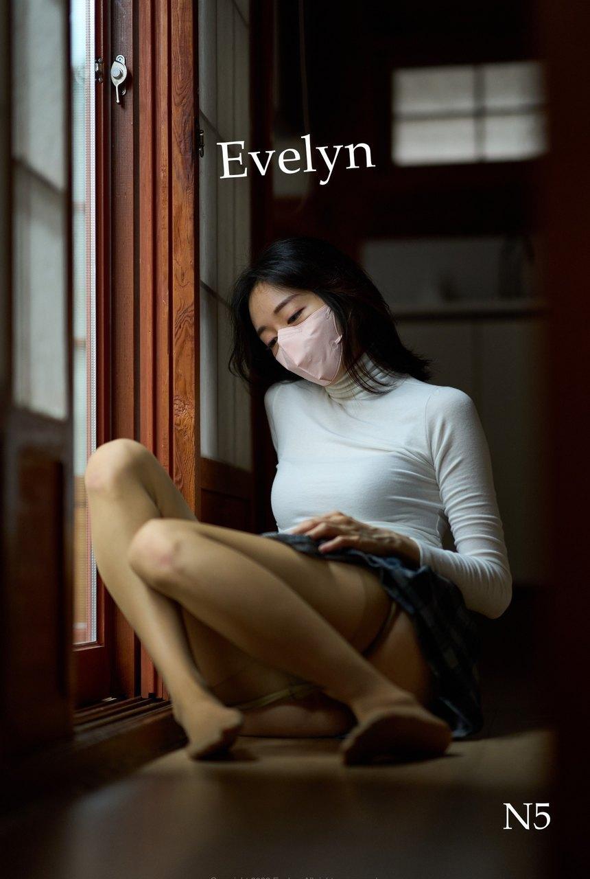 伊芙琳Evelyn黑丝白丝肉丝 1080超清【36V-15.2G】