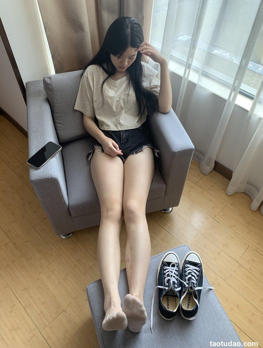 [誉铭传媒]袜足摄影 2021年《07月份微信公众号付费福利》[67P+7V／644MB]