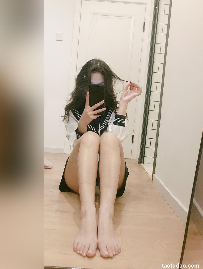 安乔乔 NO.006 学姐来了 [124P+223M]