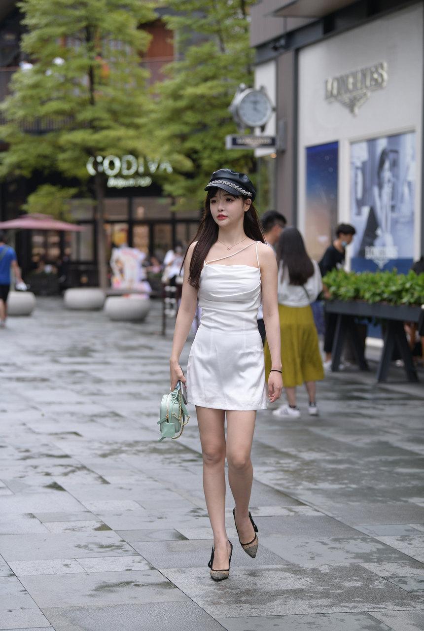 都市丽人白裙MM【53P-695MB】