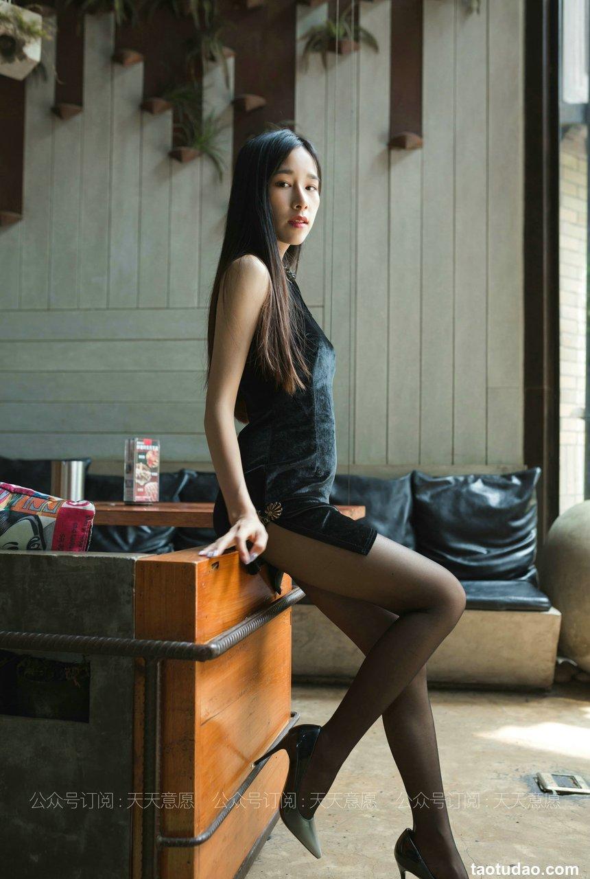 [IESS异思趣向] 2021.07.12 丝享家859：美子《邂逅咖啡屋》[90P／136MB]