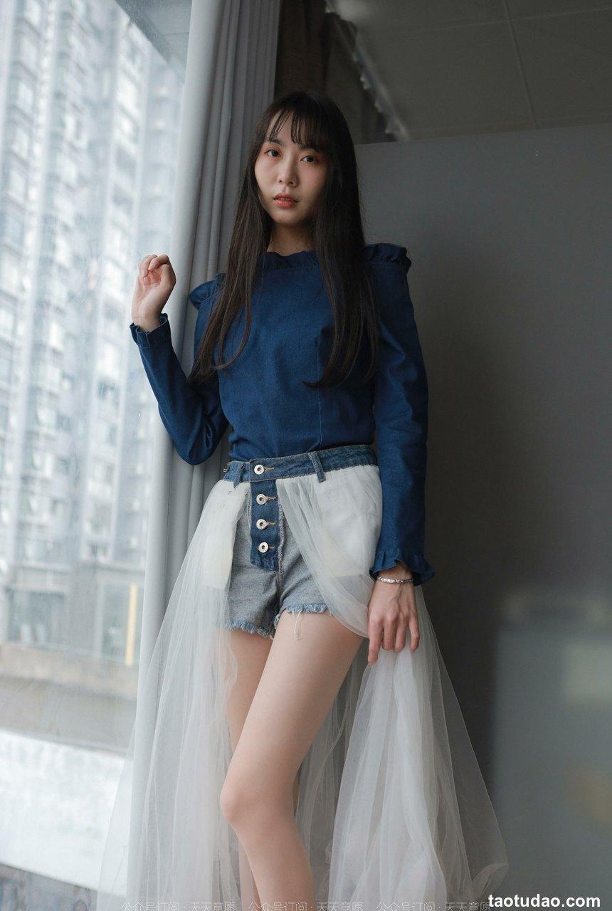 [IESS异思趣向]2022.03.31 丝享家1045：团团《长腿白纱》[95P／145MB]