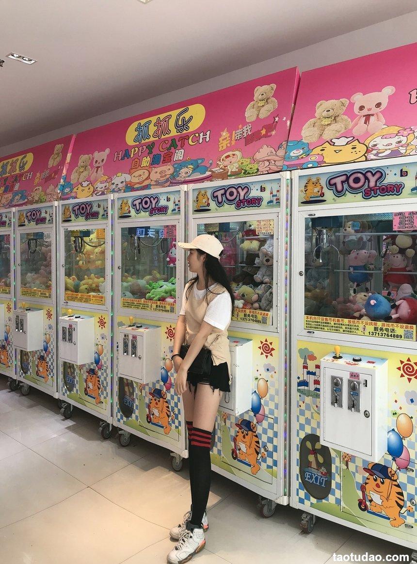 [最爱帆布鞋] 丝袜美腿写真 ON.20 图套+视频