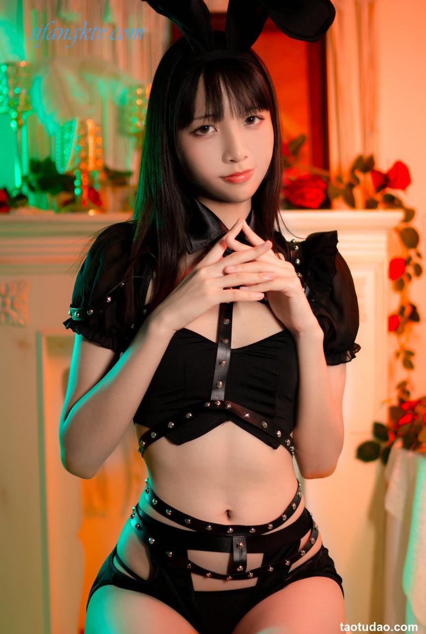 西呱呀呀呀 NO.003 — 兔女郎 [28P-341M]