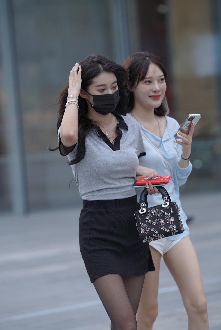 都市丽人漂亮的黑丝美女【90P+1V-1.29G】