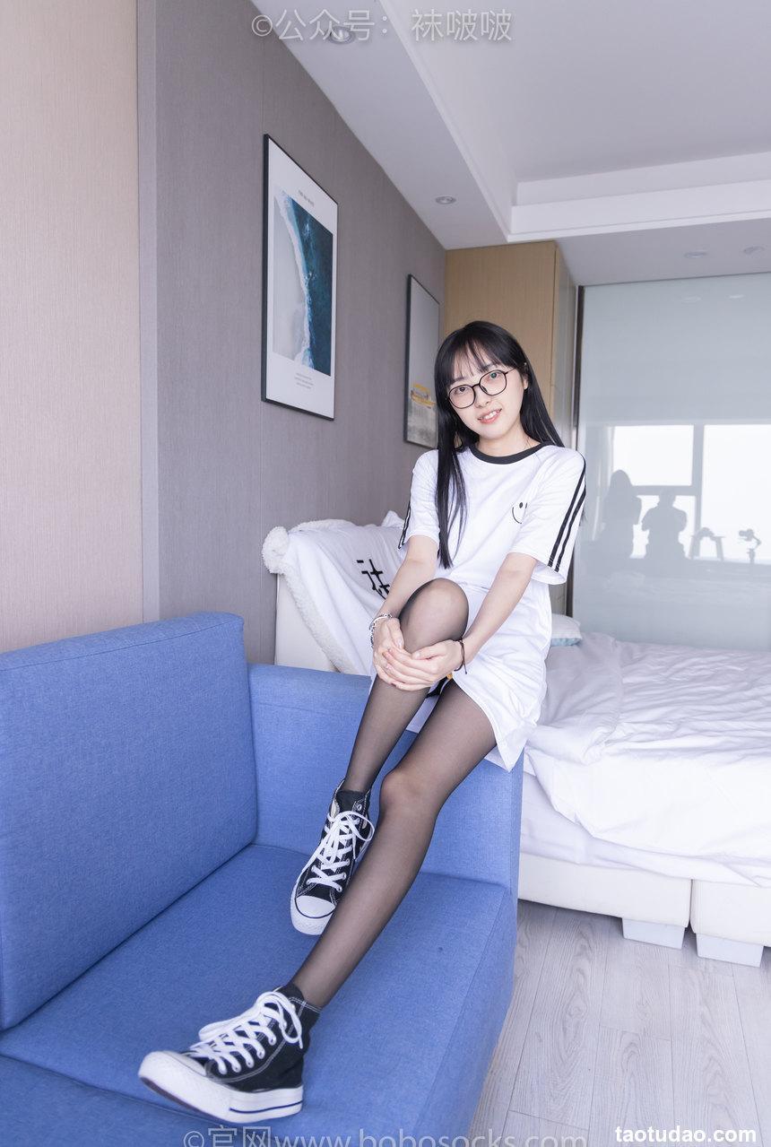 [BoBoSocks袜啵啵]NO.067 稚予-匡威帆布鞋、黑丝[125P+1V／4.83GB]