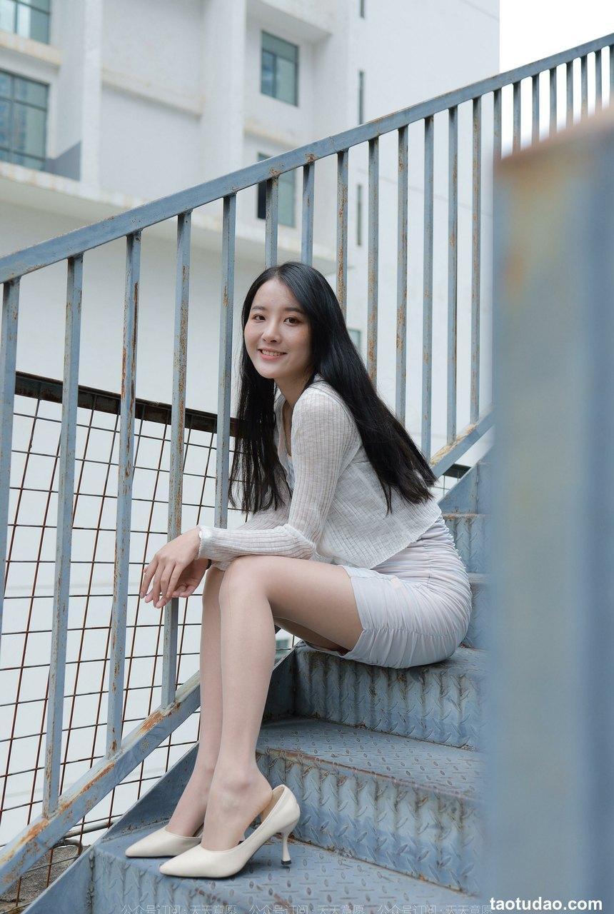 [IESS异思趣向] 2022.06.01 丝享家1104：婉萍《白色恋人》[86P／140MB]