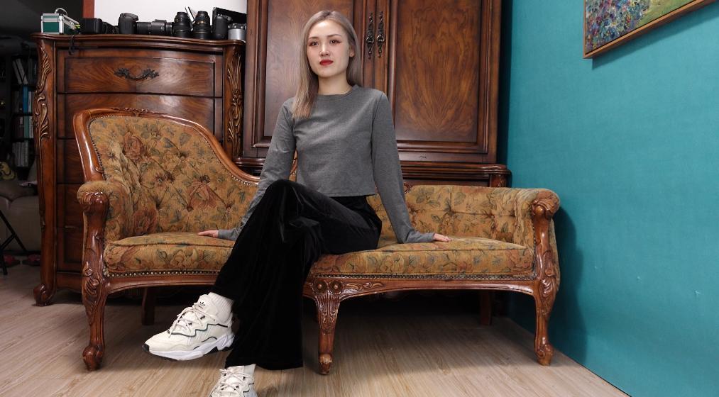 [A&F]丝足视频 032-菲雪展示她性感的裸足 [1V-2.59G]