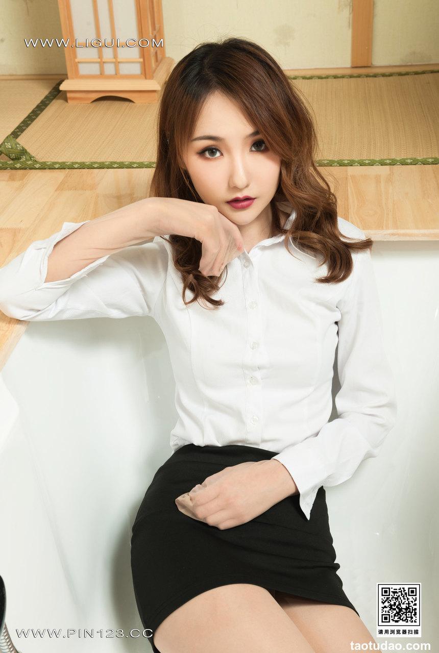 [Ligui丽柜] 2023.01.02 《香浴名莲》心心 [92+1P-77M]