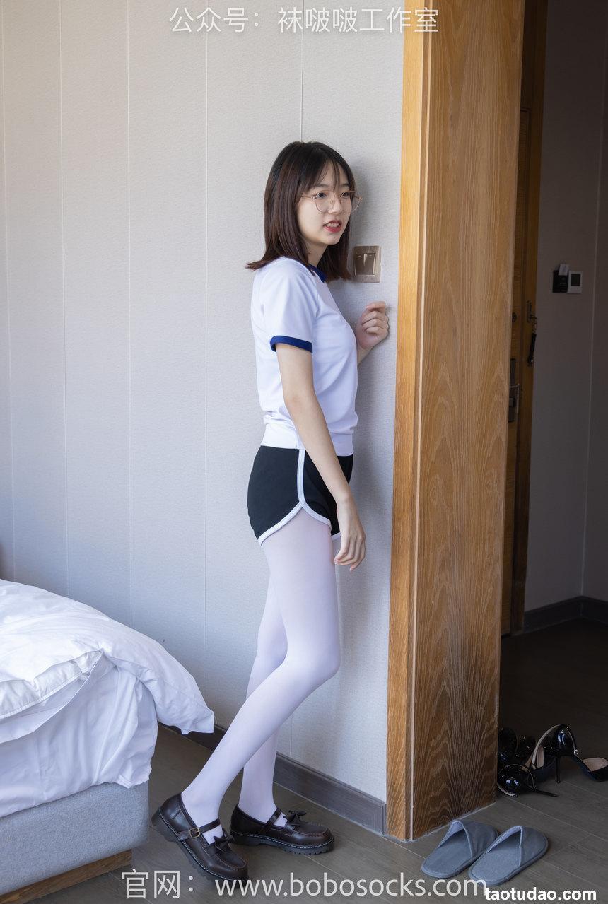 [BoBoSocks袜啵啵]NO.108 小甜豆-皮鞋、厚白丝、踩奶油蛋糕剧情[137P+1V／5.43GB]